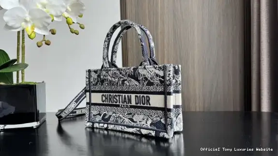 Tony Luxuries MINI diro TOTE-21.5*13*7.5CM BOOK 0516